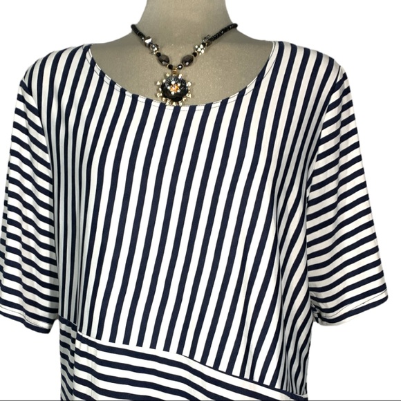 Brody Myles Collection Black  and White Striped Short S Top Size 16 - Picture 2 of 8